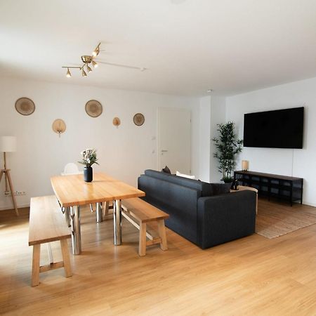 Central Apartment 4 Bedrooms For Up To 12 Guests Hamburg Luaran gambar